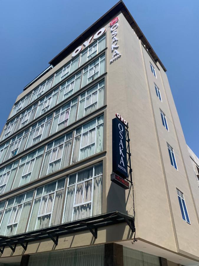 Oyo 676 Hotel Osaka Batam Dış mekan fotoğraf