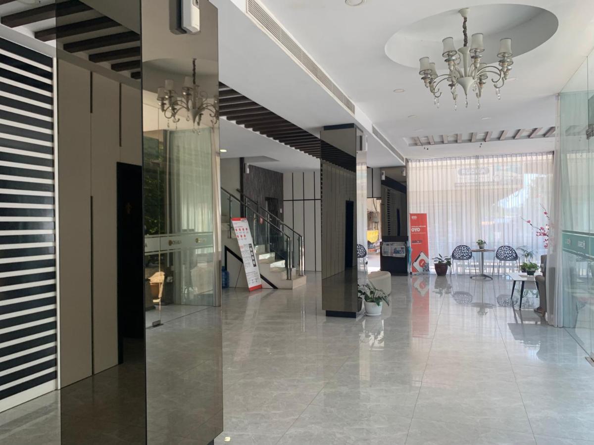 Oyo 676 Hotel Osaka Batam Dış mekan fotoğraf
