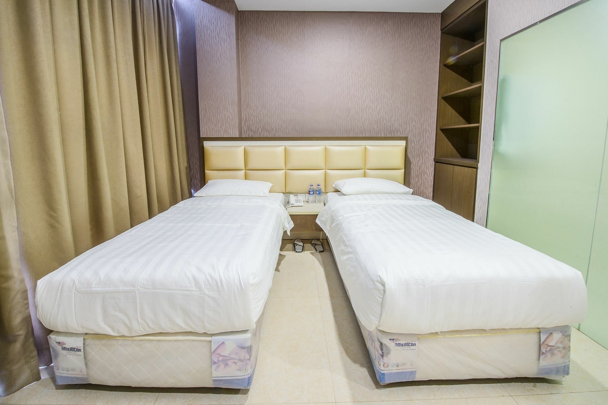 Oyo 676 Hotel Osaka Batam Dış mekan fotoğraf